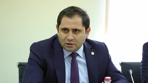 Papikyan ABŞ-yə getdi