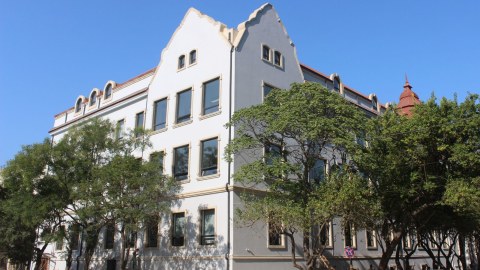 Bu universitetin tələbələrinə iki yeni təqaüd veriləcək - MƏBLƏĞ
