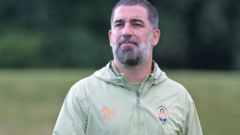 Arda Turan Ukrayna-Azərbaycan oyununda