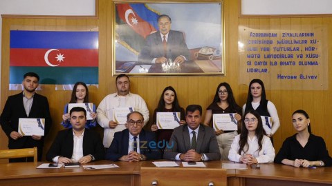 ADPU-nun &ldquo;Brend tələbə&rdquo;ləri mükafatlandırıldı - FOTO&nbsp;