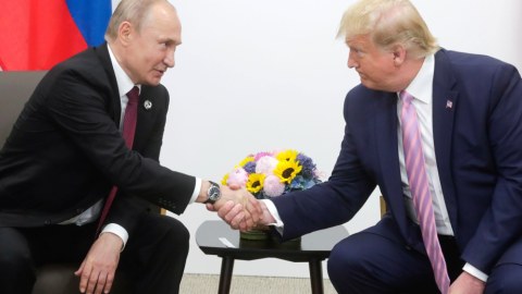 Putinlə Tramp bu ölkədə görüşəcək