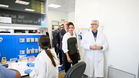 Mehriban Əliyeva Avropanın ən böyük pediatrik xəstəxanasında - FOTO