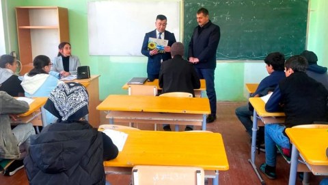 Ucqar kəndlərdə müəllimlərin durumu - TƏHLİL