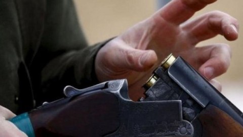 Prokurorluqdan güllələnən kişi ilə bağlı AÇIQLAMA