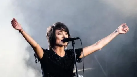 Zemfira Ermənistanda konsert verməkdən imtina etdi
