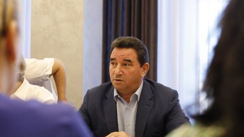 Deputat Səyyad Əliyev ölkədən qaçır?