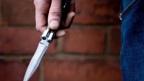 Biləsuvar sakinini bıçaqlayan şəxs&nbsp;saxlanıldı