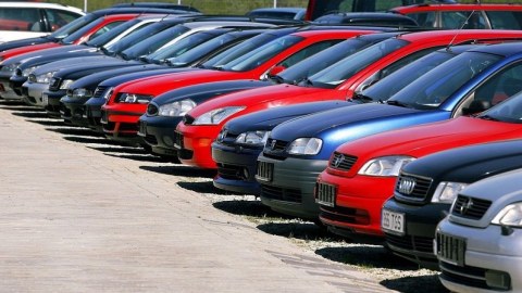 Azərbaycanda olan maşınların sayı AÇIQLANDI