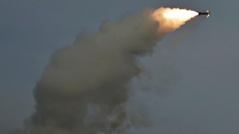 Ukrayna Rusiyaya kütləvi PUA hücumu həyata keçirdi