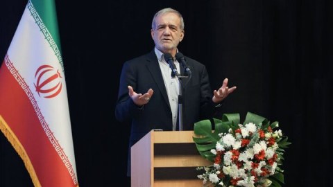 Məsud Pezeşkian öz məmləkətinə GETDİ
