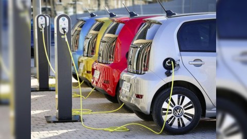 Elektrik avtomobilləri ilə bağlı mühüm qərar