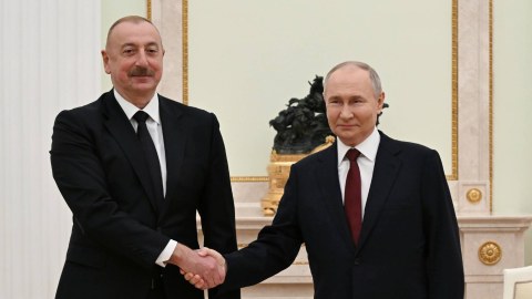 Putin İlham Əliyevə zəng etdi - Razılığa gəldilər
