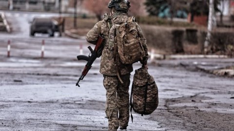 Şiddətli döyüşlər gedir: Ukrayna ordusu mühasirəyə alındı - SON DURUM