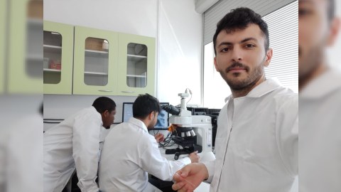 BMU məzununun xərçənglə bağlı elmi nailiyyəti rezonans doğurub