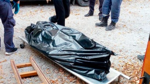 Yanğın olan evdən meyit tapıldı