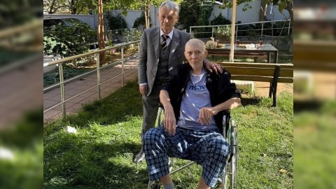 Krım tatarlarının lideri oğlunu torpağa tapşırdı