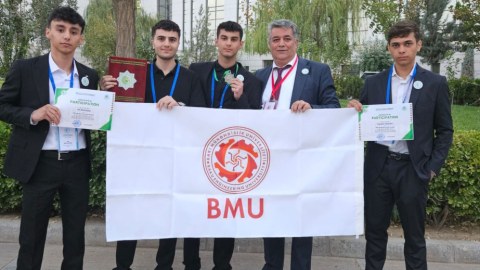 BMU tələbəsi Beynəlxalq Kimya Olimpiadasında gümüş medal qazanıb