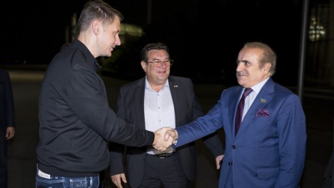 Rumıniya Senatının sədri Azərbaycana gəldi - FOTO