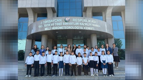 Deputat&nbsp;məktəblilərlə hidrometeorologiya turu təşkil edib