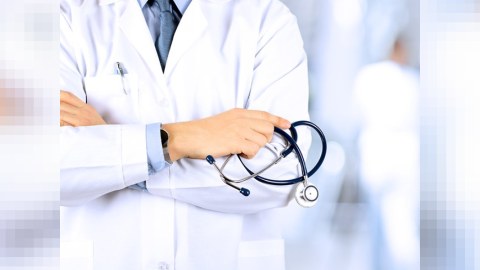 Uroloji Xəstəxananın baş həkimi də işdən çıxdı