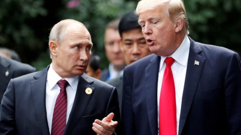 Tramp-Putin görüşü üçün yeni məkan təklif olundu
