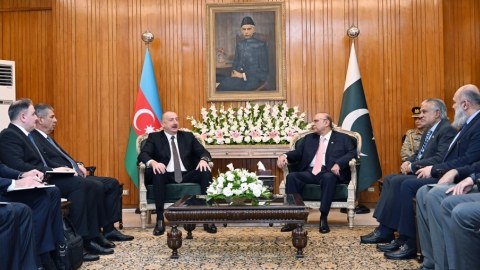 Pakistan Prezidenti İlham Əliyevi TƏBRİK ETDİ