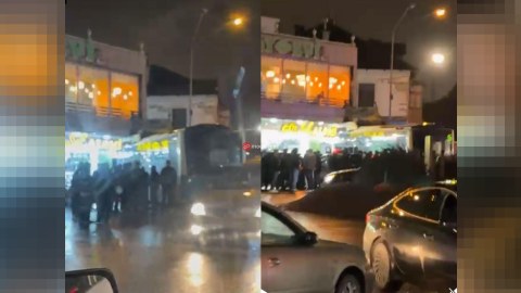 Bakıda avtobus gül dükanına girdi