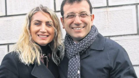 İmamoğlunun həyat yoldaşının diplomatik pasportu ləğv edildi