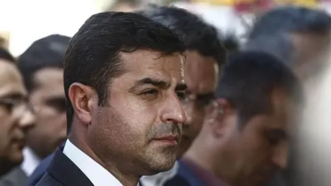 Səlahəddin Dəmirtaş azad ediləcək? - Ərdoğandan CAVAB