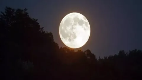 Bu gün Super Ay hadisəsi müşahidə olunur