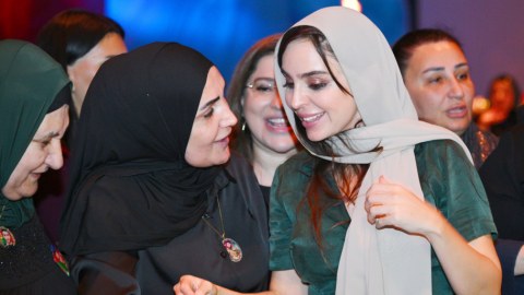 Prezidentin qızları şəhid anaları ilə birlikdə - FOTO