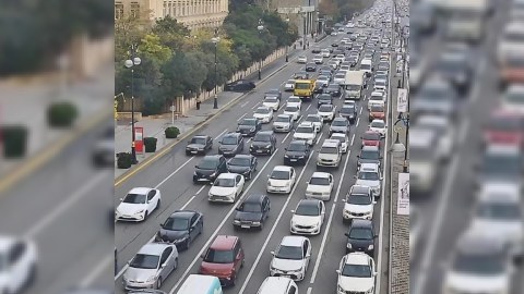 Bakının 15 əsas yolunda TIXAC var