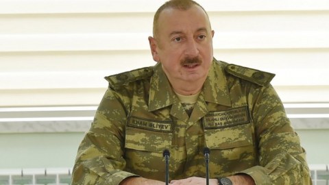Prezident hərbçiləri təltif etdi - SİYAHI