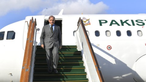 Şahbaz Şərif&nbsp;Azərbaycanda səfərdədir