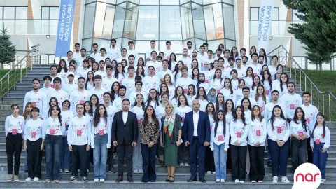 &ldquo;Nar&rdquo; Zəfərin 5 illiyini könüllü gənclərə özəl silsilə tədbirlərlə qeyd edib