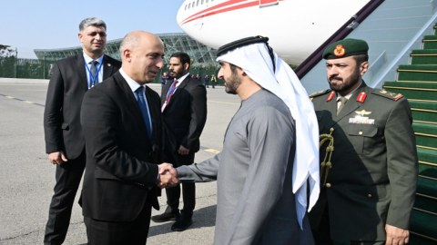 BƏƏ Baş nazirinin müavini və müdafiə naziri Azərbaycana gəldi