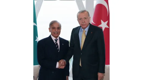 Ərdoğanla Şahbaz Şərifl Bakıda görüşüb