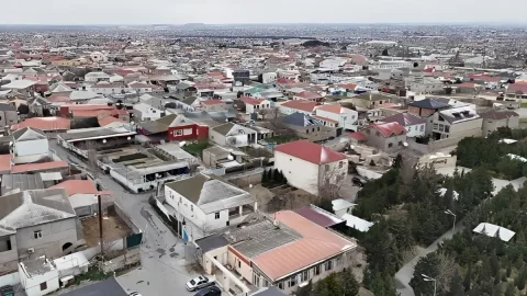 Bakıətrafı qəsəbələrdə mənzillərin qiyməti KƏSKİN ENDİ