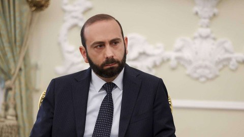 Mirzoyan Danimarkaya gedir