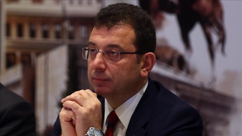 İmamoğlu üçün 2352 ilədək həbs cəzası İSTƏNİLDİ
