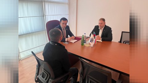 Mahir Süleymanlı Şabranda vətəndaşları qəbul edib
