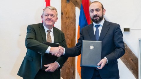 Danimarka və Ermənistan yaxınlaşır
