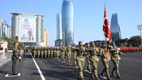 Zəfər paradı keçmişin qələbəsini gələcəyin inkişafını müəyyənləşdirir