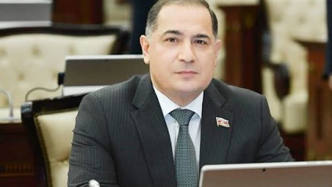 İqtisadi ideologiyamız Konstitusiyada öz əksini tapıb - Komitə sədri