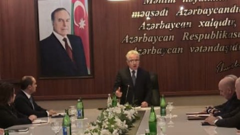 Yeni icra başçısını kollektivə bu məmur təqdim etdi