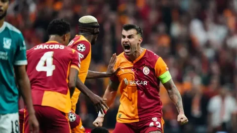 "Qalatasaray" 4 oyunçusunu itirir