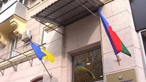 Azərbaycan səfirliyinin binasına &ldquo;İskəndər&rdquo; raketi düşdü