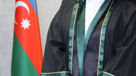 Vəkil olmaq istəyənlərin nəzərinə!