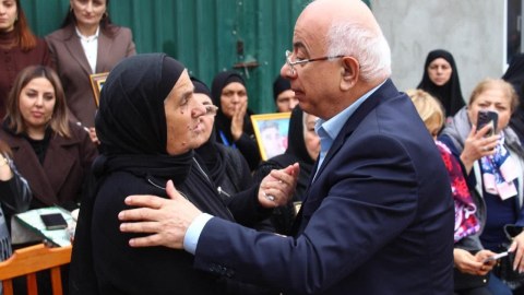Deputatlar Milli Qəhrəmanın evinə getdilər - FOTOLAR