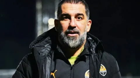 Rusiyanın hücumu zamanı Arda Turan da Kiyevdə imiş